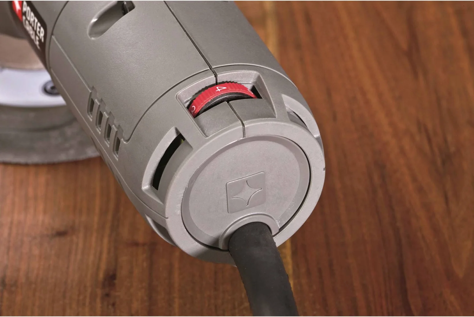 PORTER-CABLE 6-Inch Random Orbit Sander with Polishing Pad