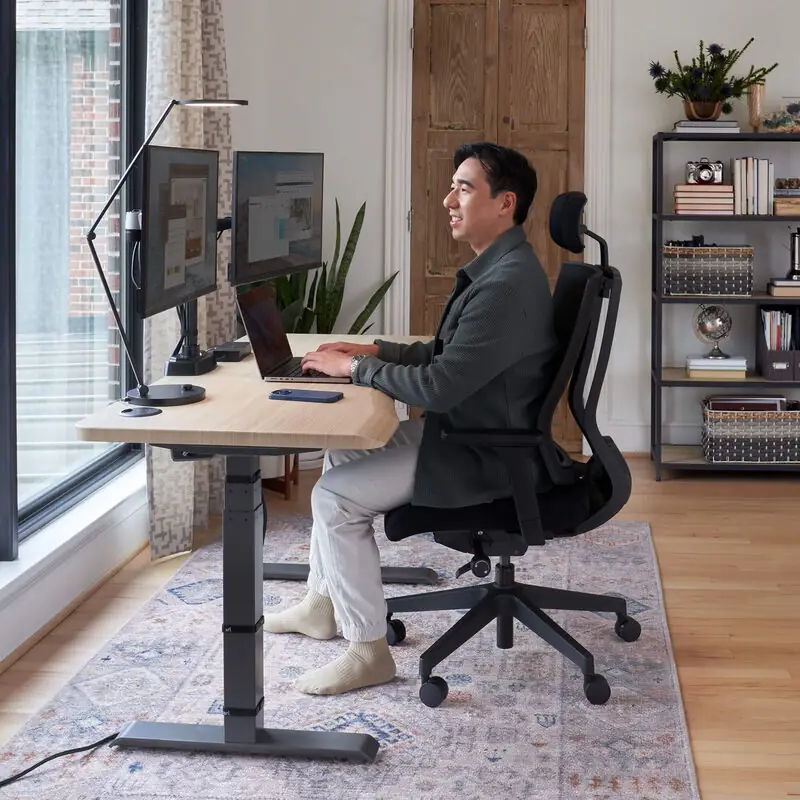 Vari Ergo Electric Standing Desk 54x26